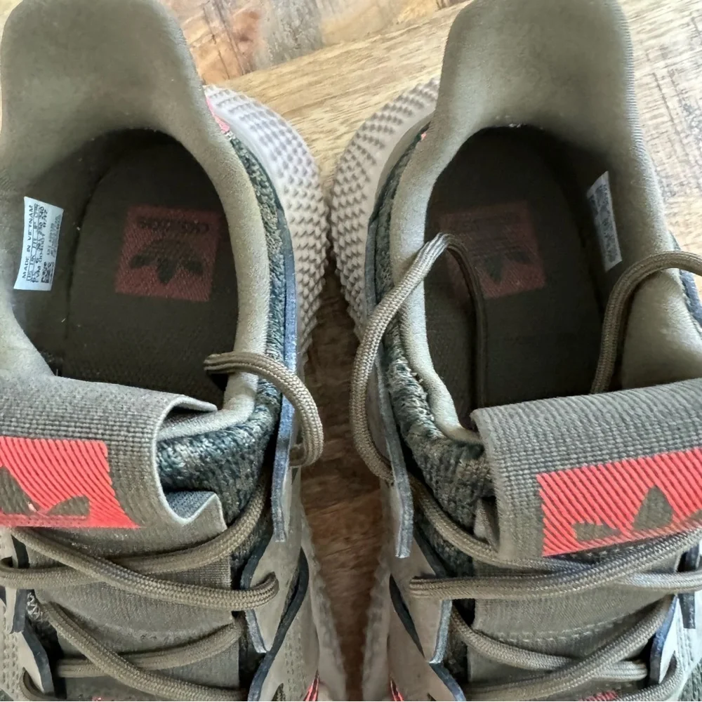 adidas Prophere Trace Olive Men’s Size 6.5